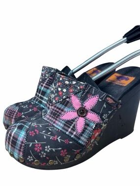 Rocket Dog shoes Vintage Y2K 90s Patchwork Studded Floral Clogs Wedge Platform 9
